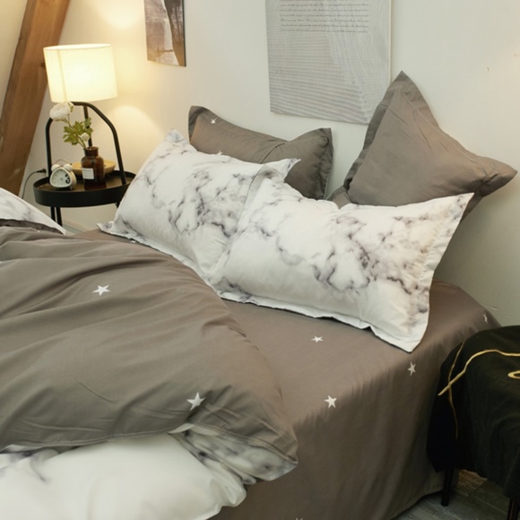 Marble Print Bedding Set - Picture 2 of 5